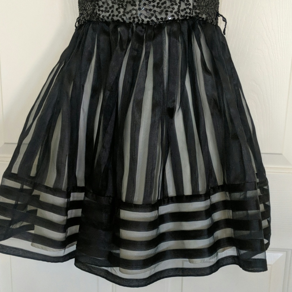 Betsey Johnson Black Formal Gown - Picture 3 of 8